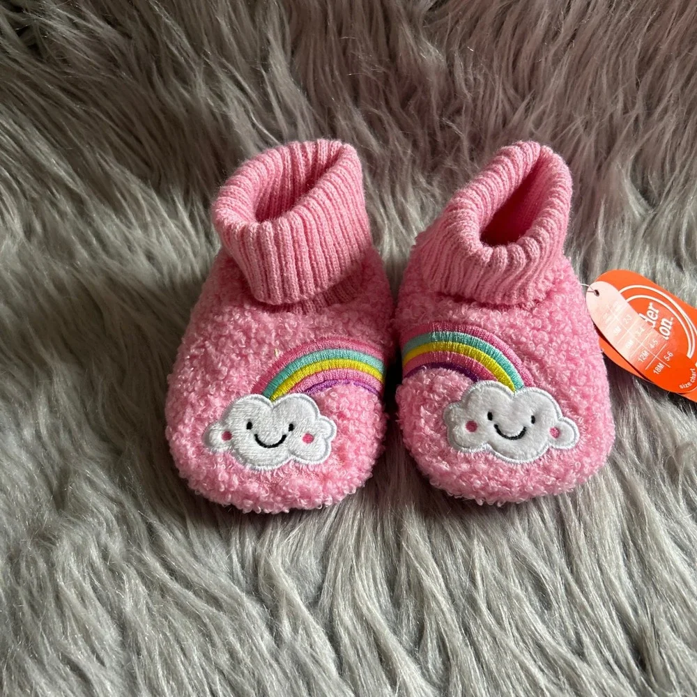 Wonder Nation Slippers Baby Girl's Size 5 Pink Fuzzy Rainbow Shoes 12-18 Months